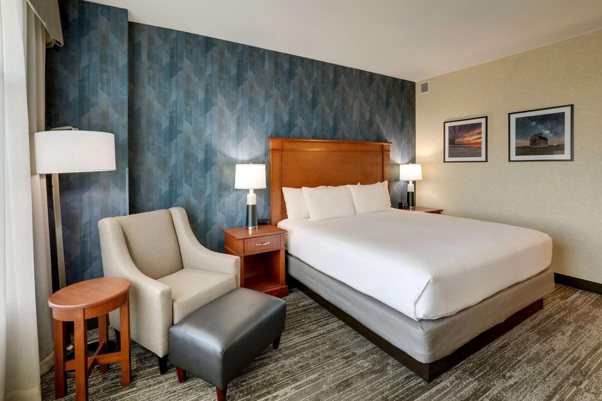 Drury Plaza Hotel Mt Vernon Маунт-Вернон Экстерьер фото